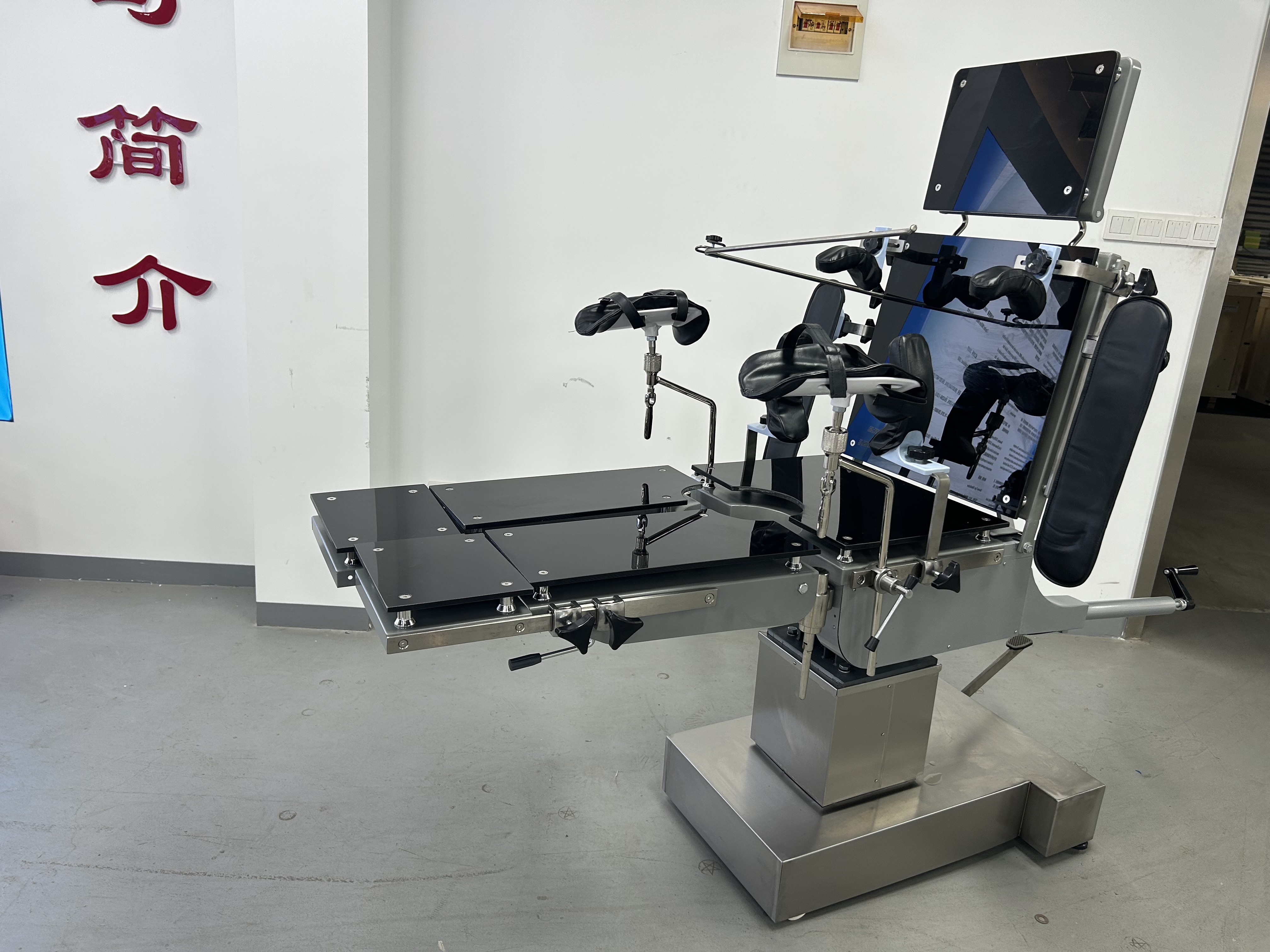 SXS3008-III Manual Hyraulic Operating Table X-RAY Radiolucent Surgery Table T base Type Operating Table