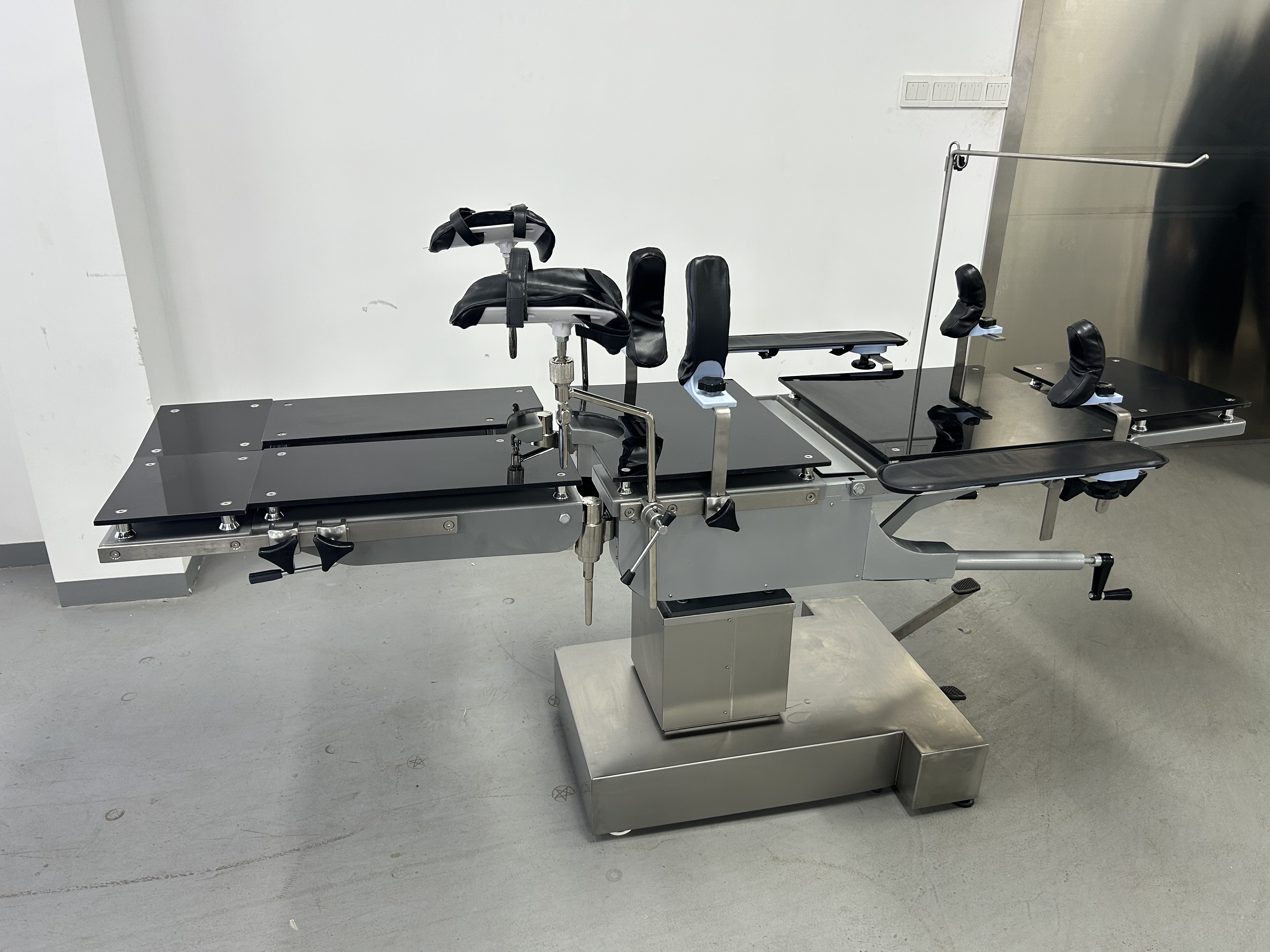 SXS3008-III Manual Hyraulic Operating Table X-RAY Radiolucent Surgery Table T base Type Operating Table