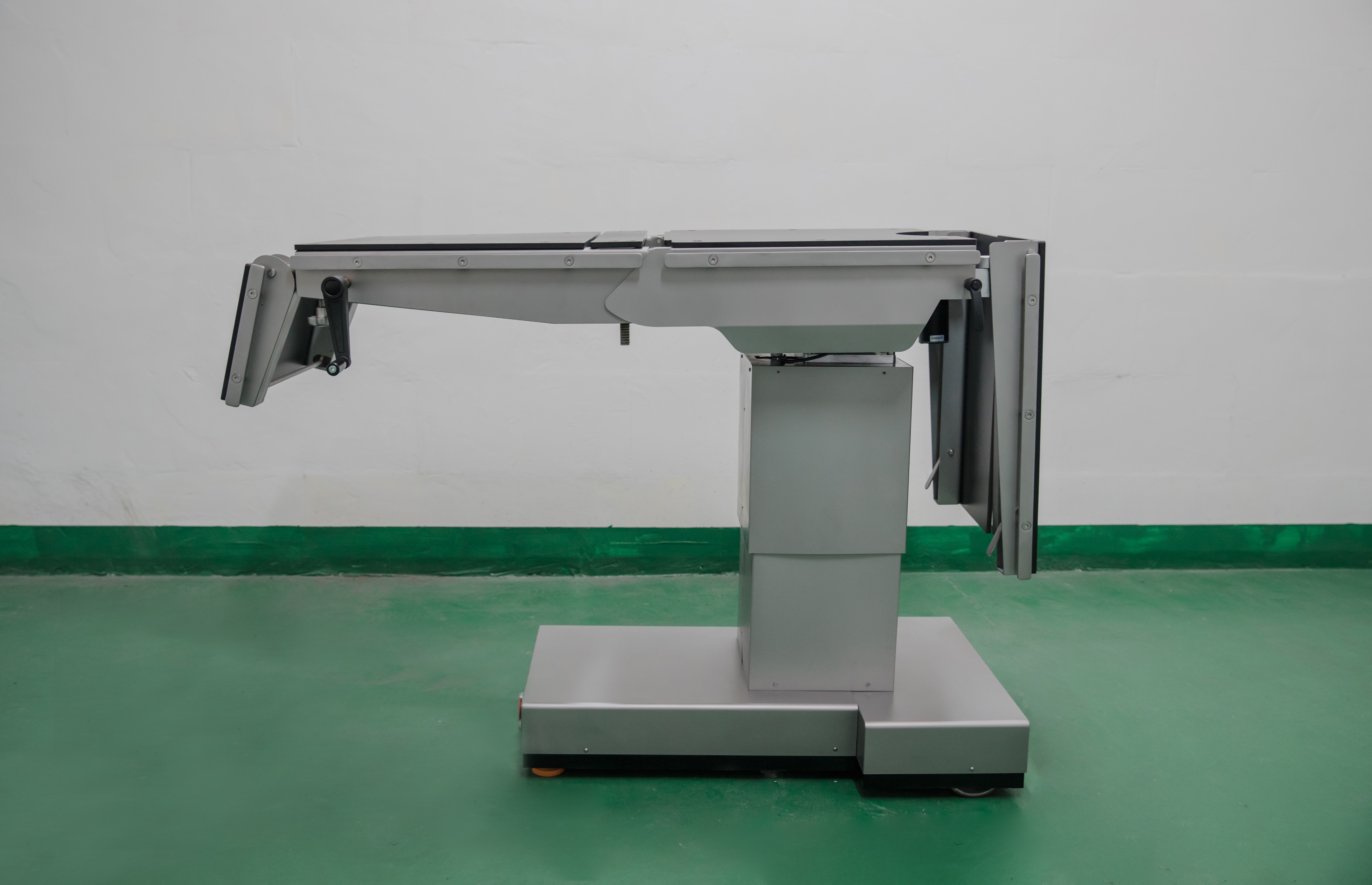 High Level Two Controls Electric Operating Table Flex/refelx C-arm Radiolucent Electric Operating Table With Battery