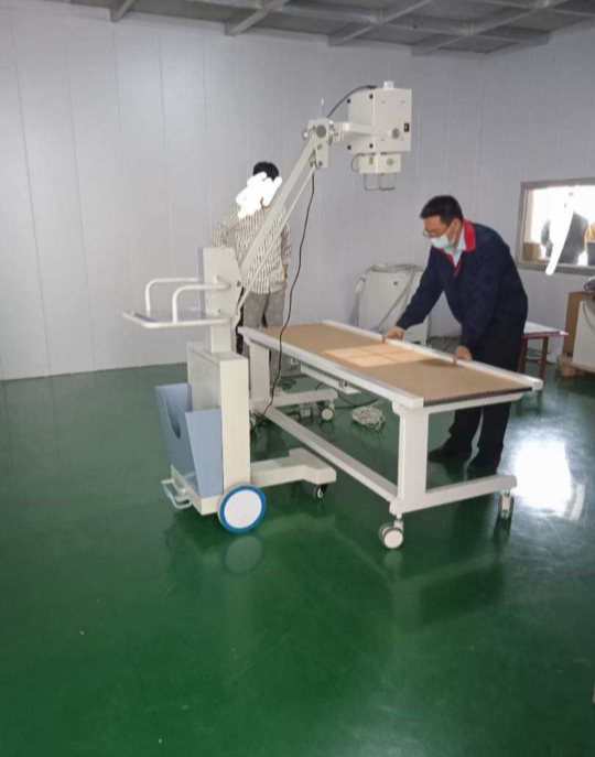 Medical Surgical Air-Pressure C-arm Operating Table for Radiography Photography Bed
