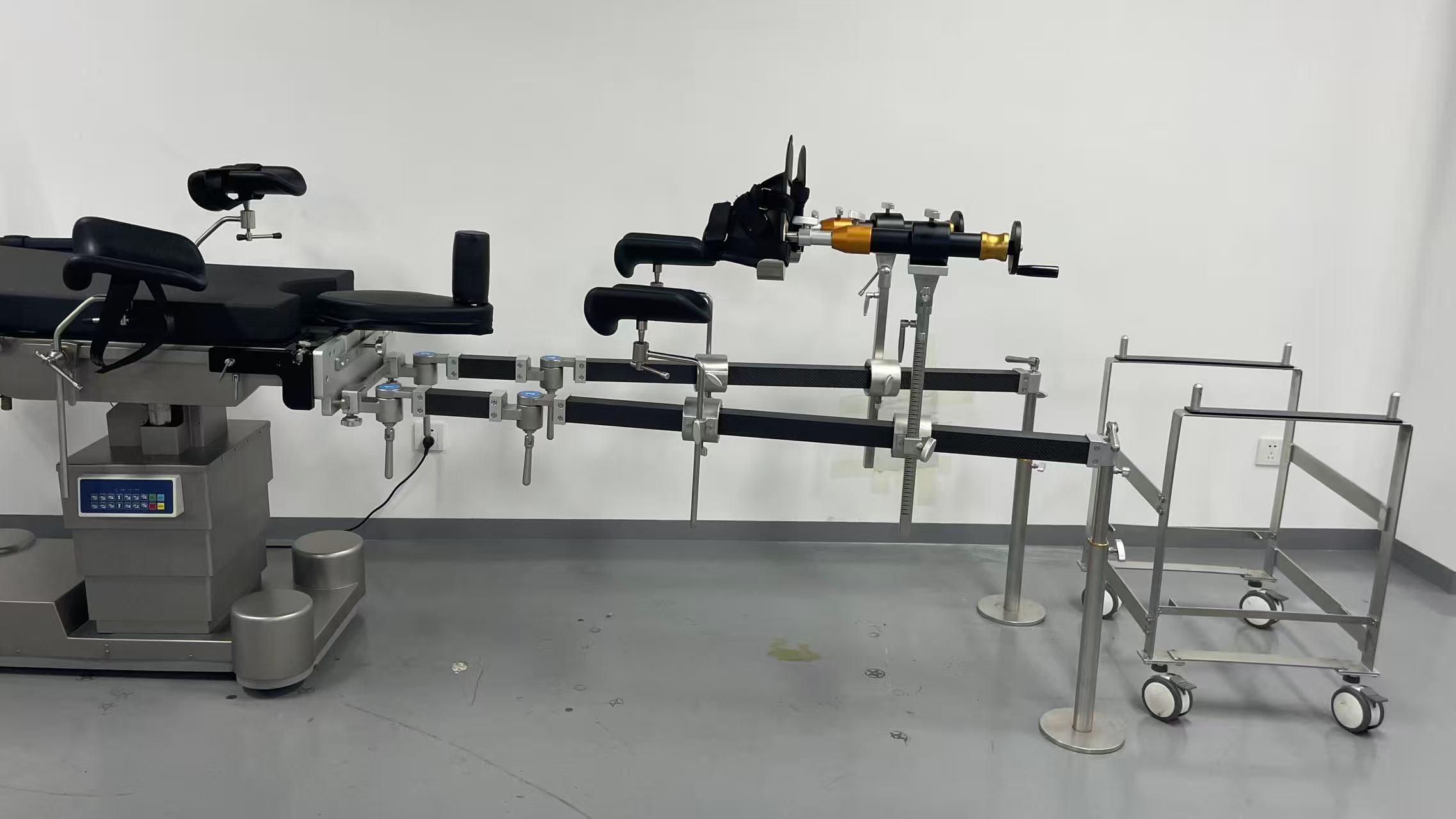 SXD8804-B High Level Ultra-low Electric Hydraulic Operating Table With Hanging Traction Frame With Super Load Capacity