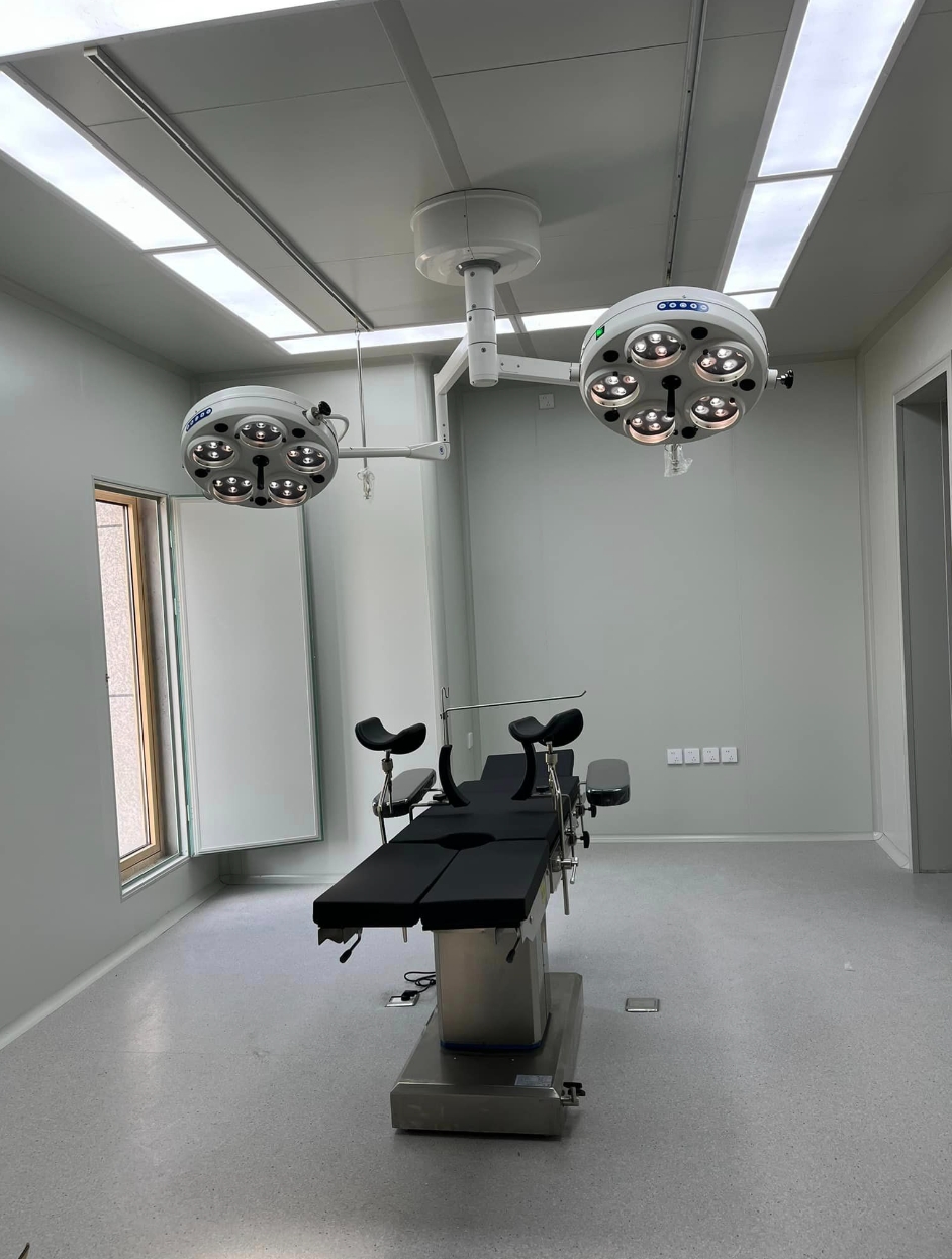 LED Ceiling Mounted Surgical Operating Light 