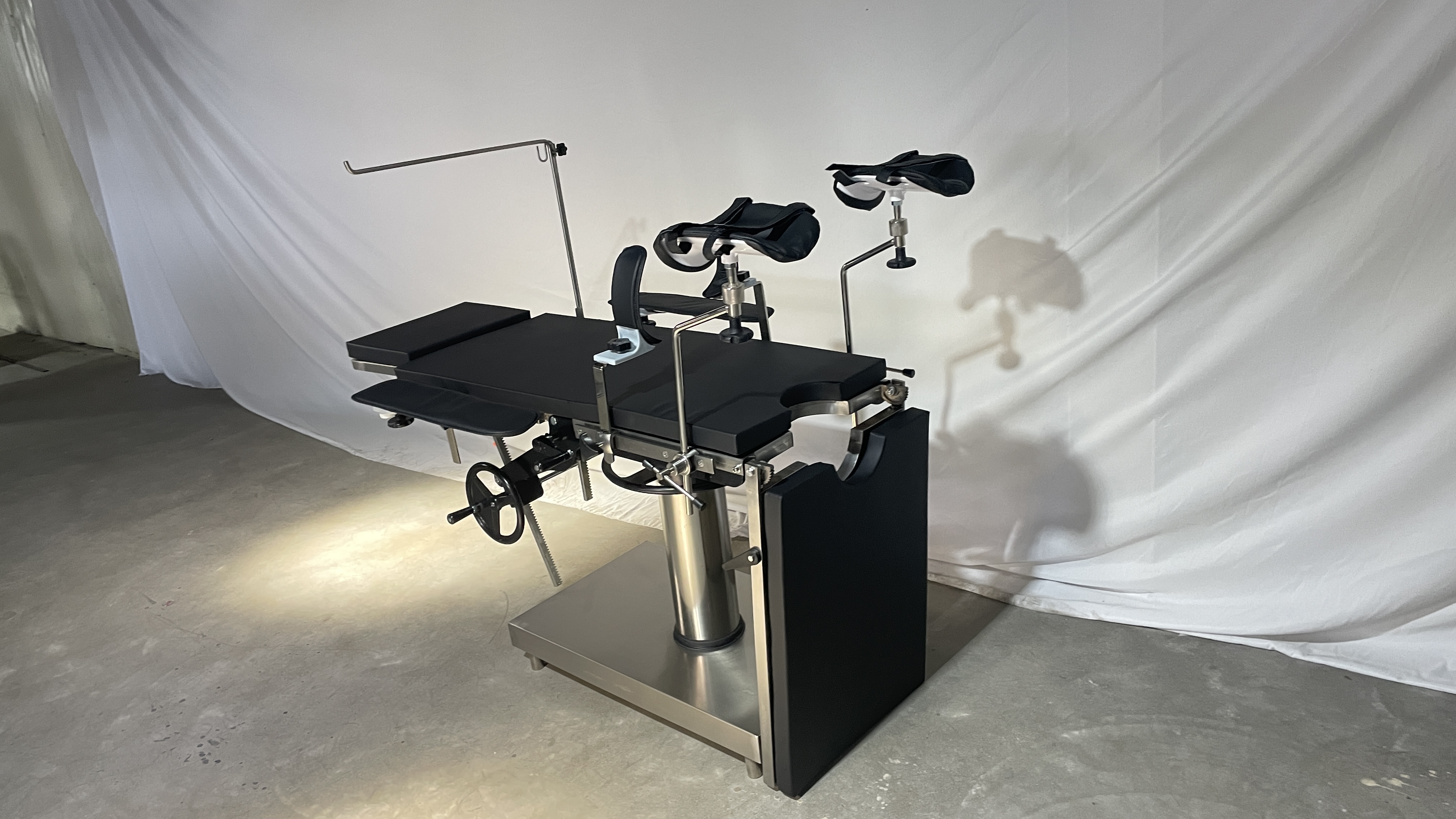 SX-2B Manual Operating Table Price Common Ordinary Operating Bed With Adjustable Height